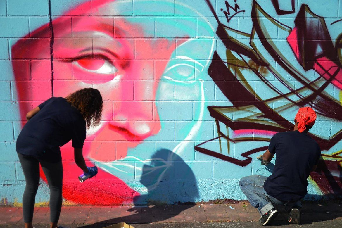 Une fresque aux tons roses
